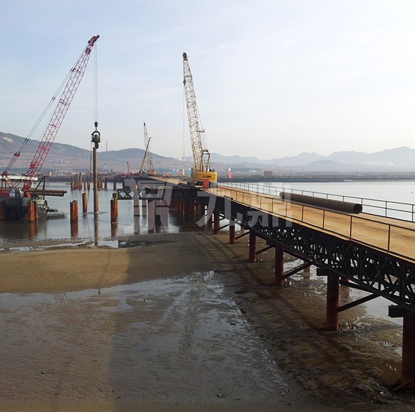 贝雷钢桥 贝雷钢桥